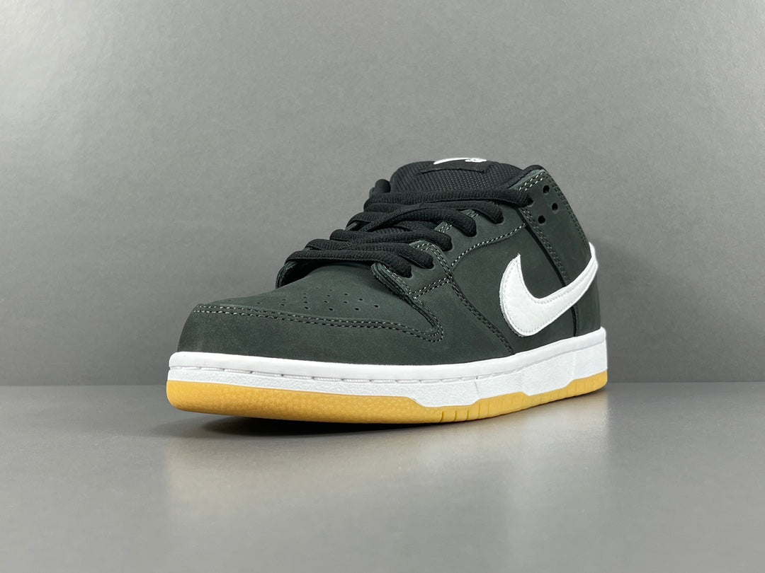 Zapatillas Nike SB Dunk Low Pro Black Gum