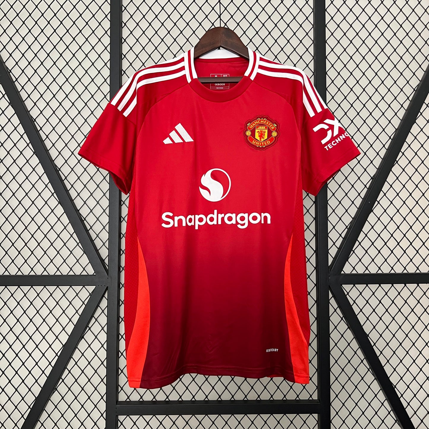 Camiseta Manchester United 2024/25 Local Mujer