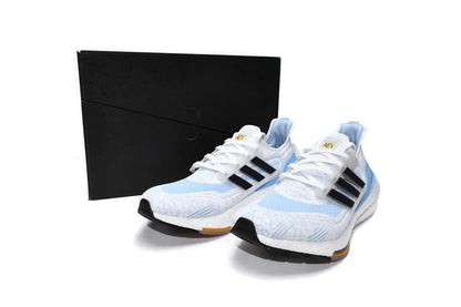 Zapatillas Adidas Ultra Boost 2021 White ice blue